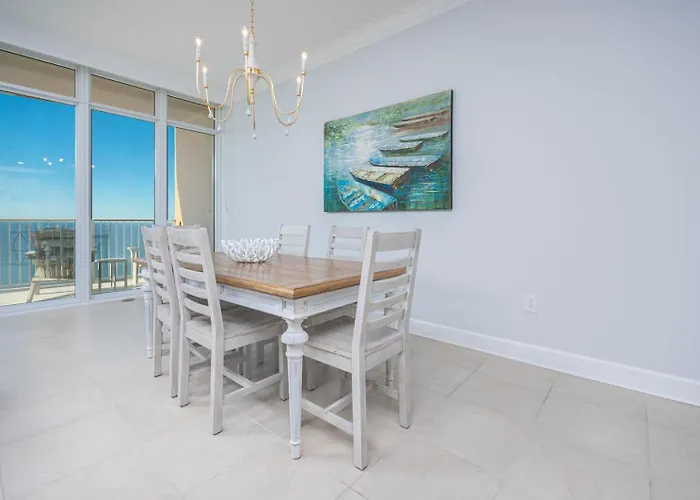 Phoenix Gulf Towers 2302 Apartment *