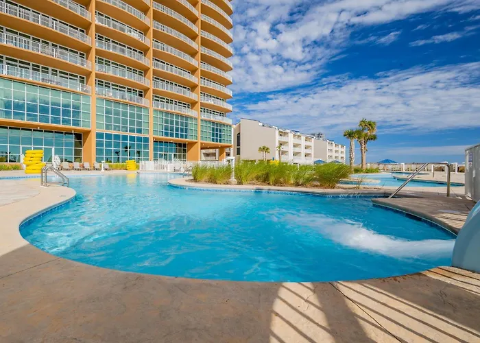 Phoenix Gulf Towers 2302