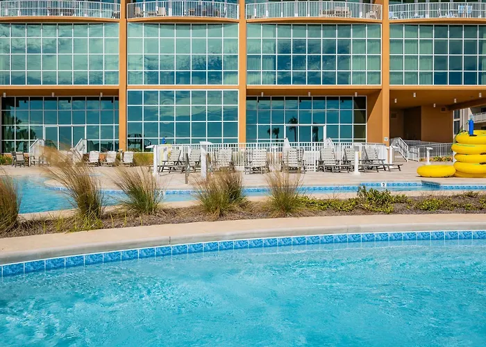 Phoenix Gulf Towers 2302 Apartment