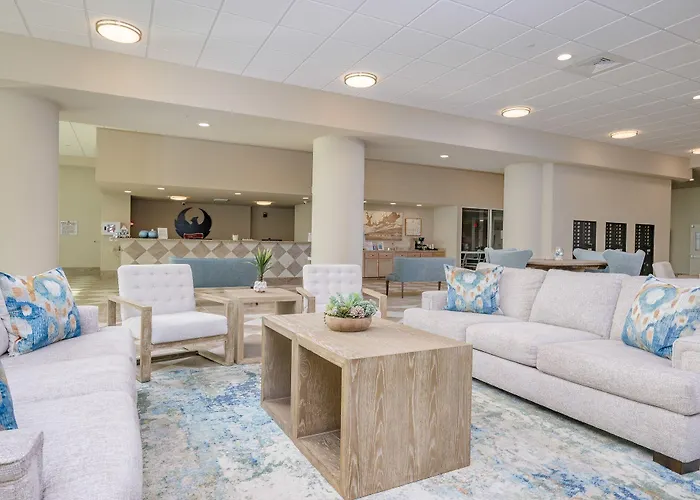 Phoenix Gulf Towers 2302 Apartment